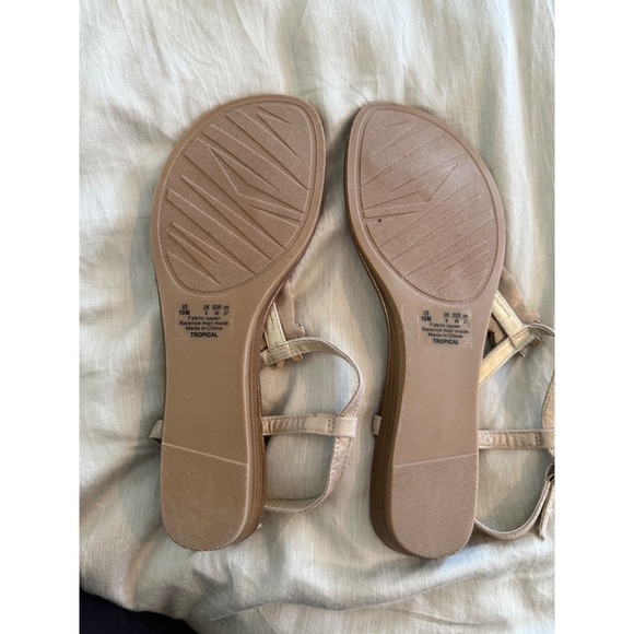 Carlos by Carlos Santana Gold Pineapple Embellished Thong Sandals Women's Sz 10 - Picture 8 of 9